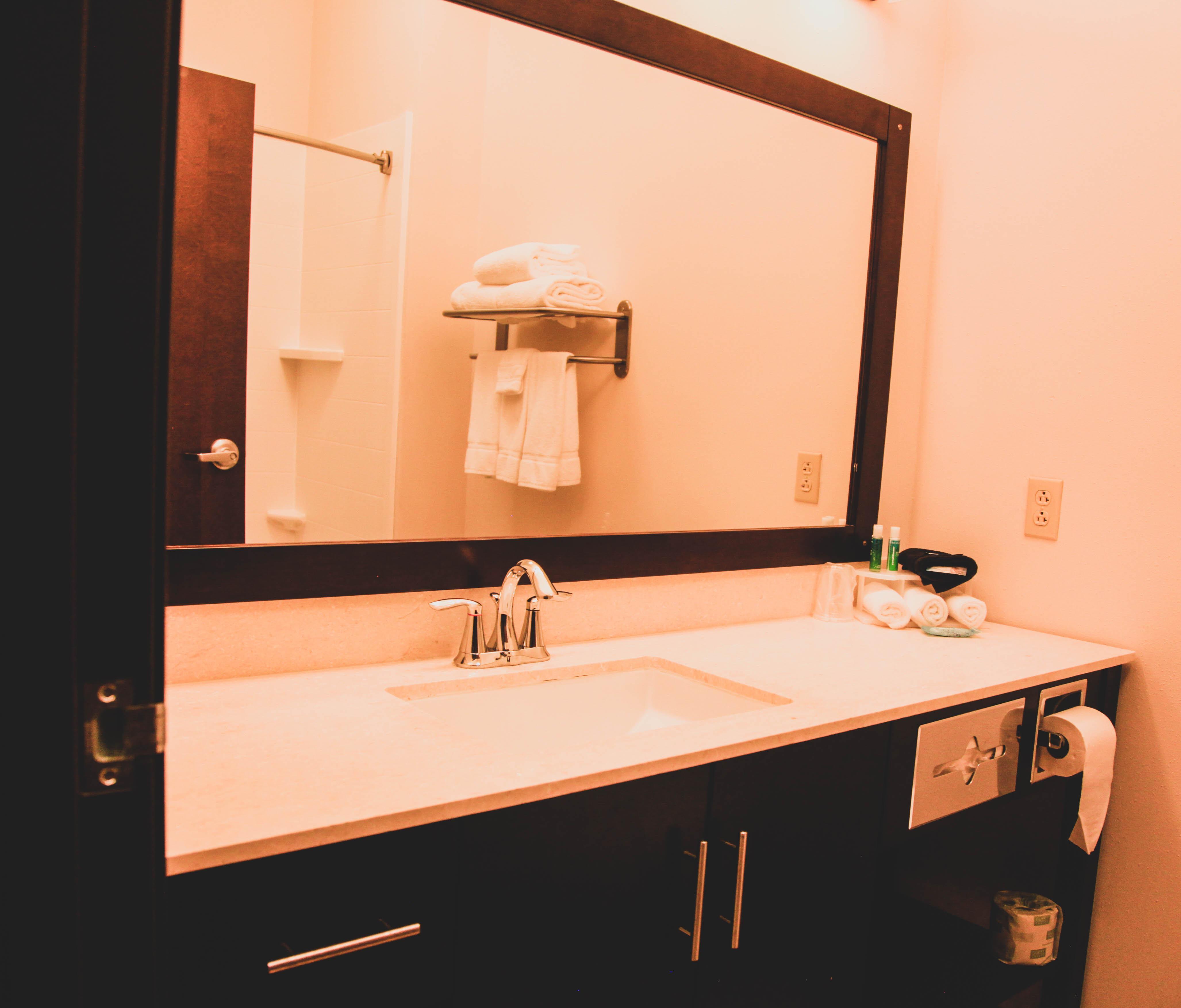 Holiday Inn Express & Suites Cumberland - La Vale By Ihg מראה חיצוני תמונה