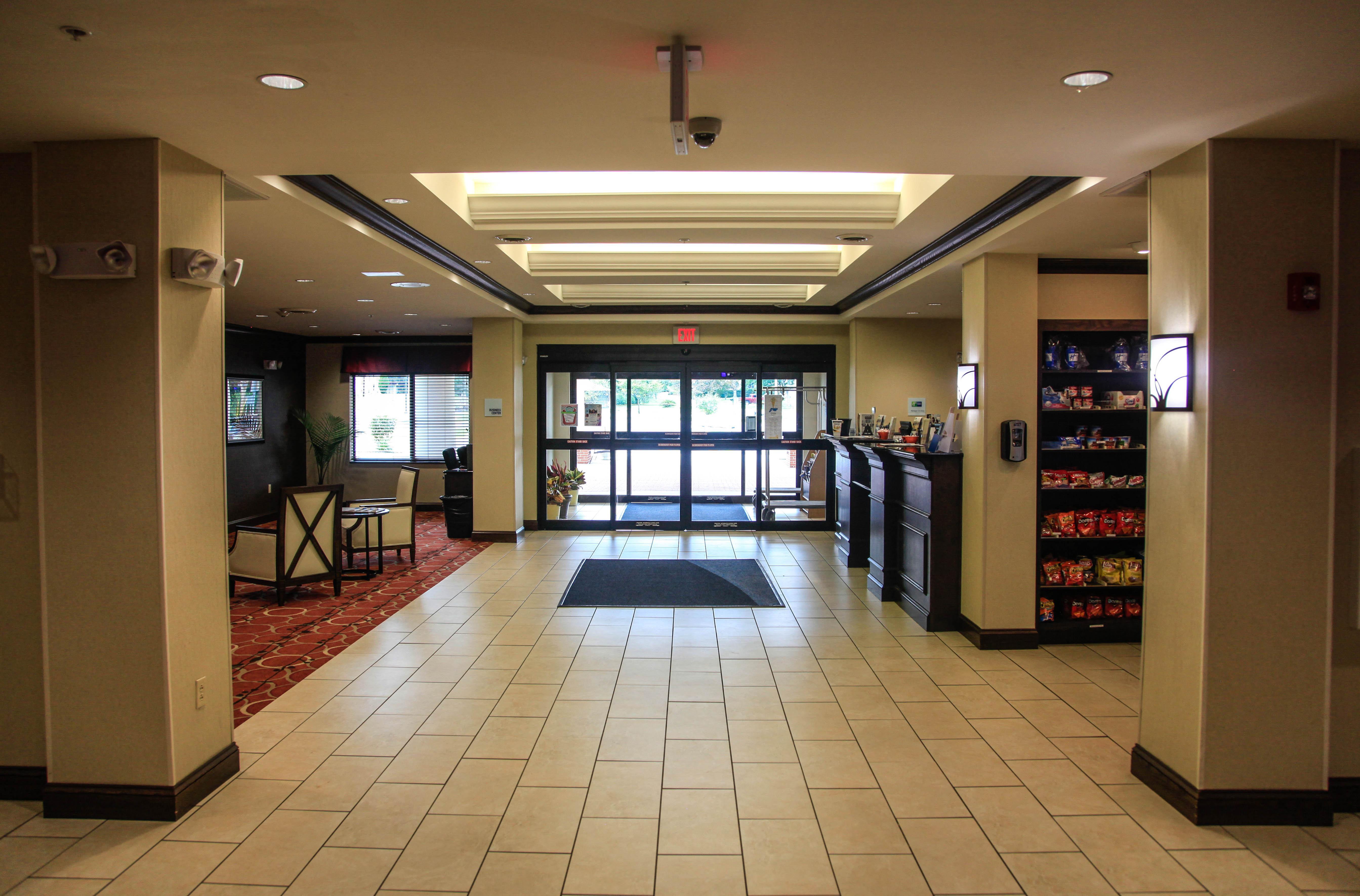 Holiday Inn Express & Suites Cumberland - La Vale By Ihg מראה חיצוני תמונה