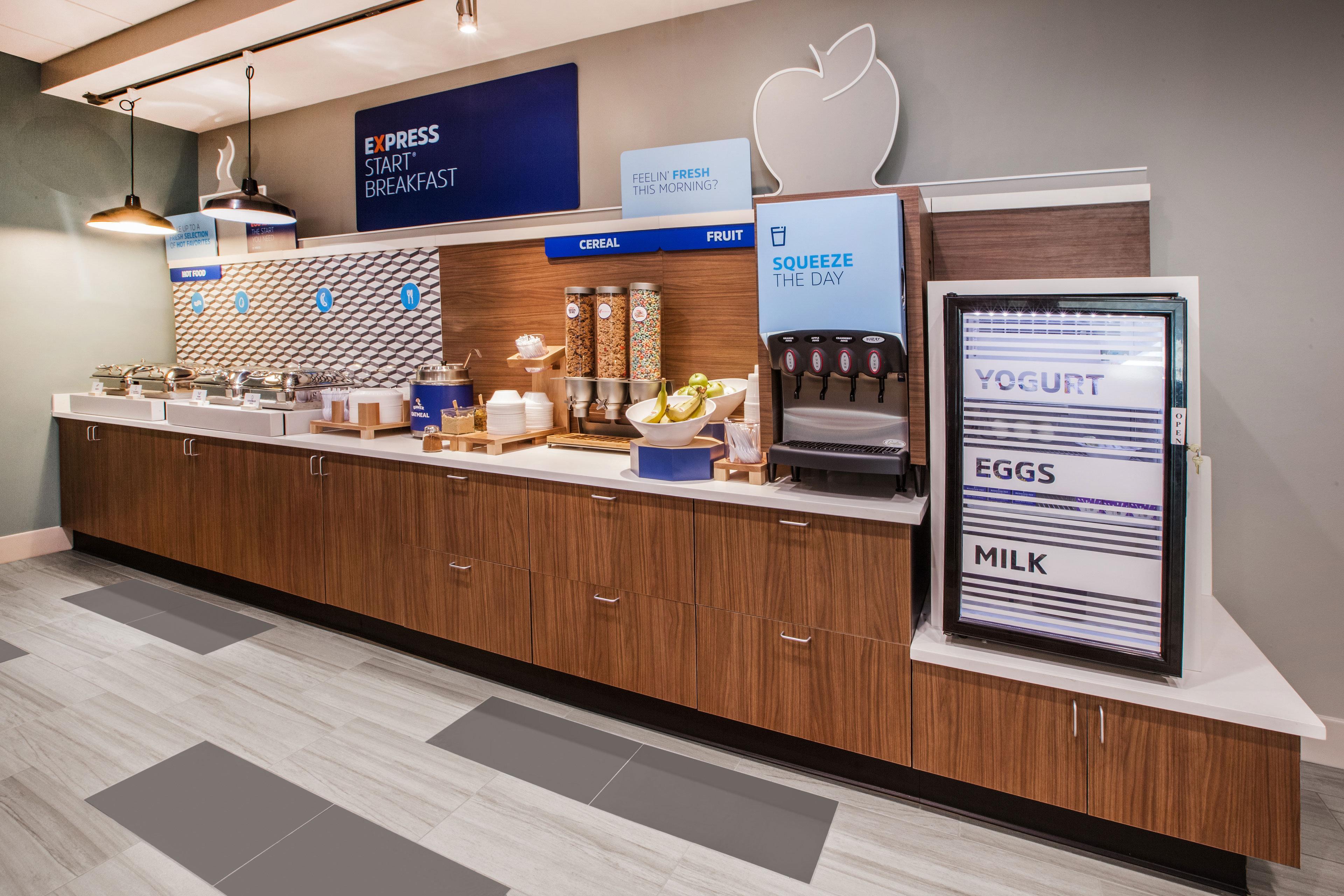 Holiday Inn Express & Suites Cumberland - La Vale By Ihg מראה חיצוני תמונה
