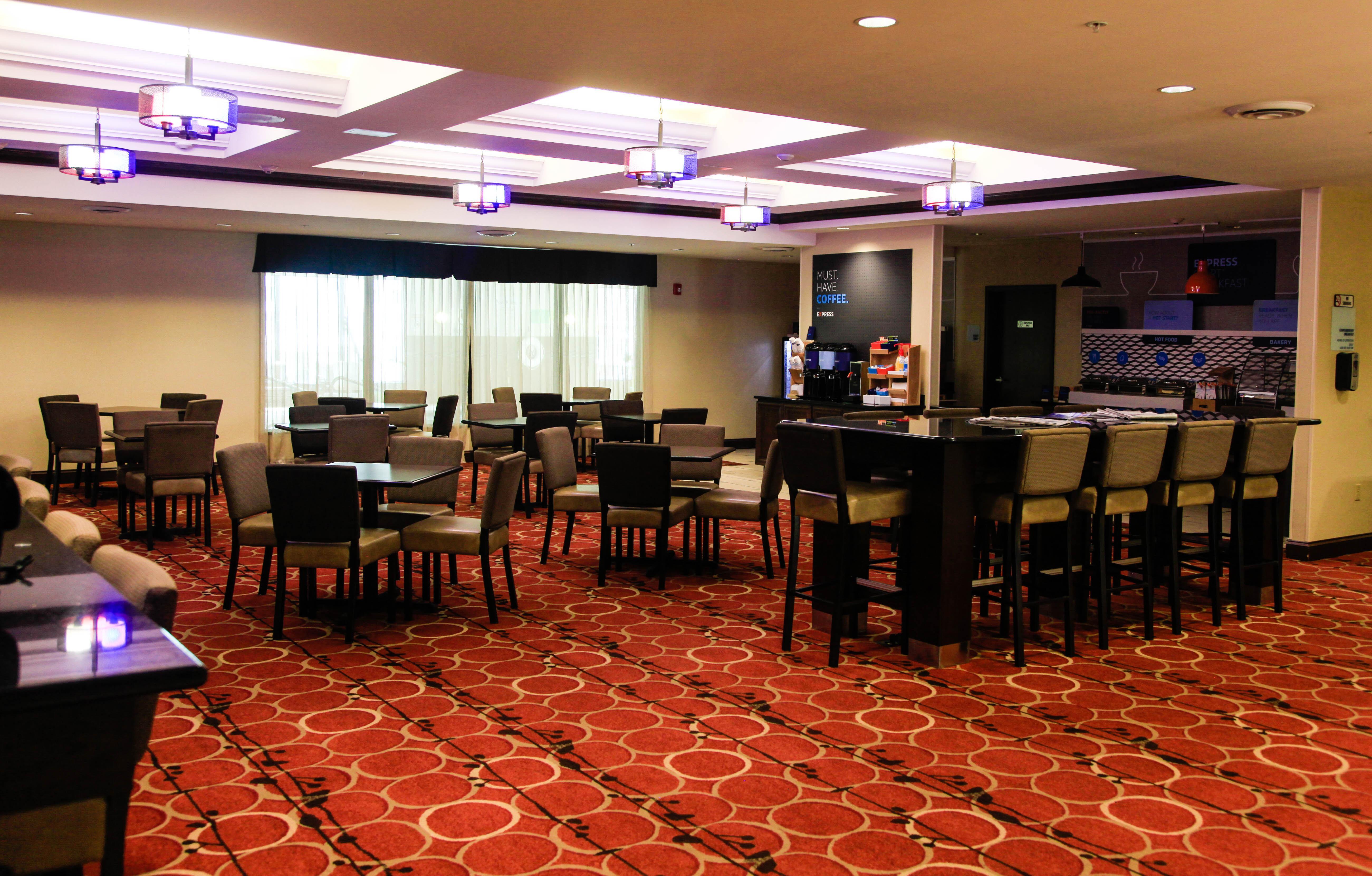 Holiday Inn Express & Suites Cumberland - La Vale By Ihg מראה חיצוני תמונה