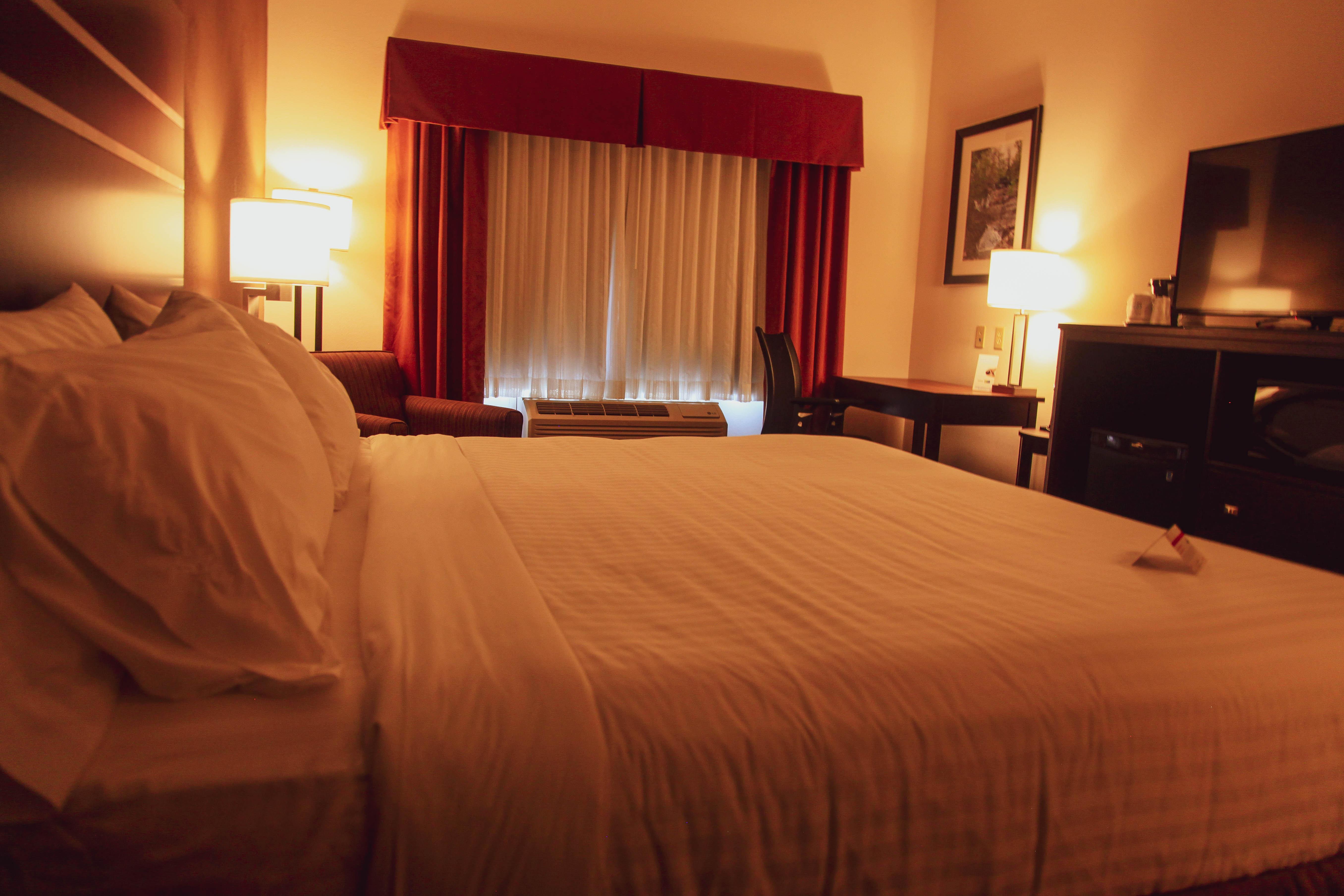 Holiday Inn Express & Suites Cumberland - La Vale By Ihg מראה חיצוני תמונה